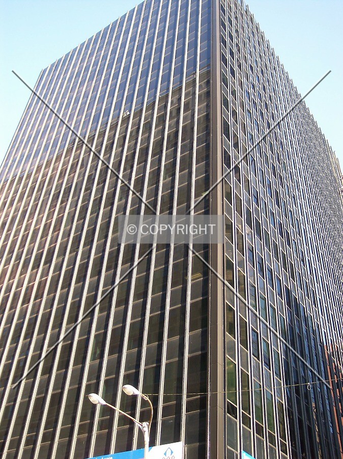 Looking up at the southwest corner; December 29, 2004