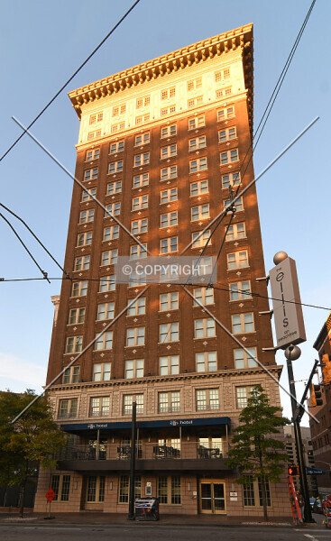 Photo 360-858-706