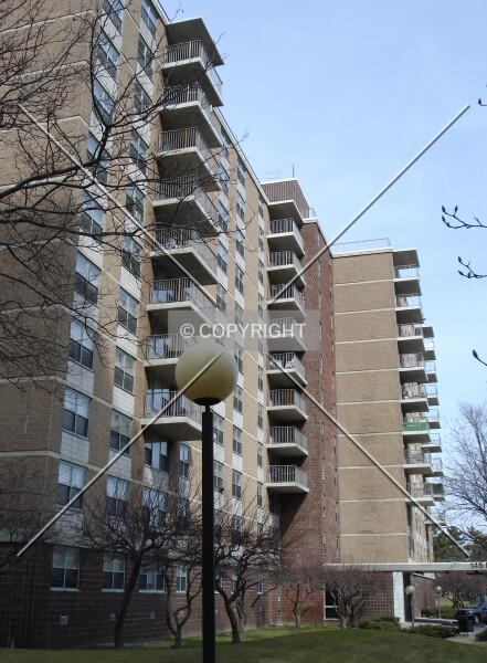 Photo 360-880-594