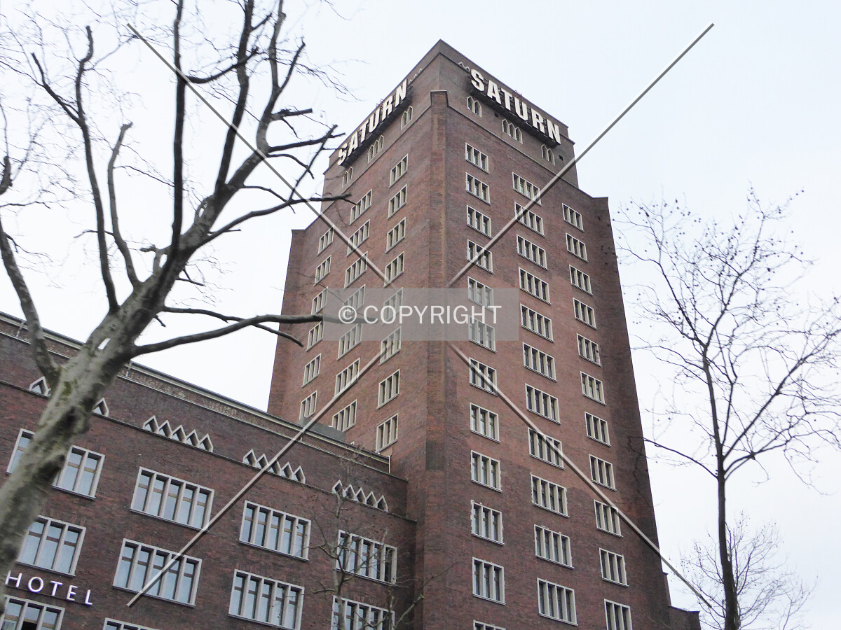Photo 366-248-022