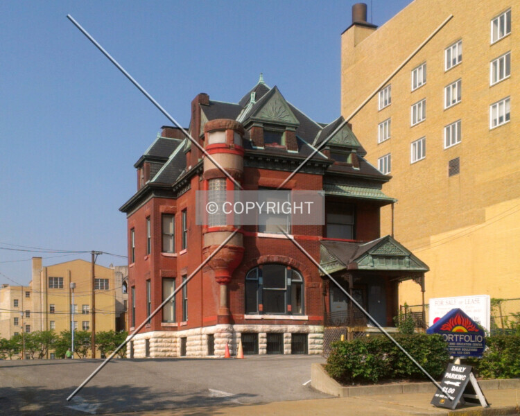 Photo 369-817-017