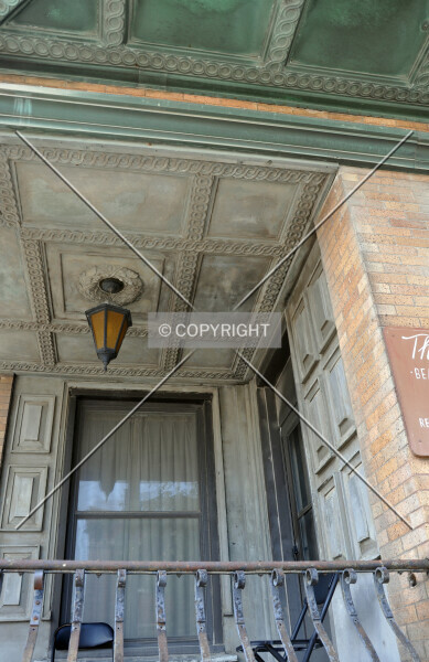 Photo 370-972-528