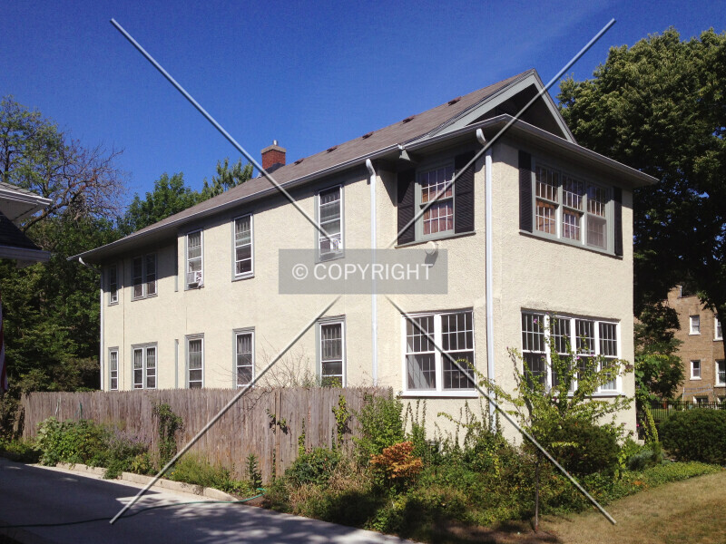 Photo 371-270-586