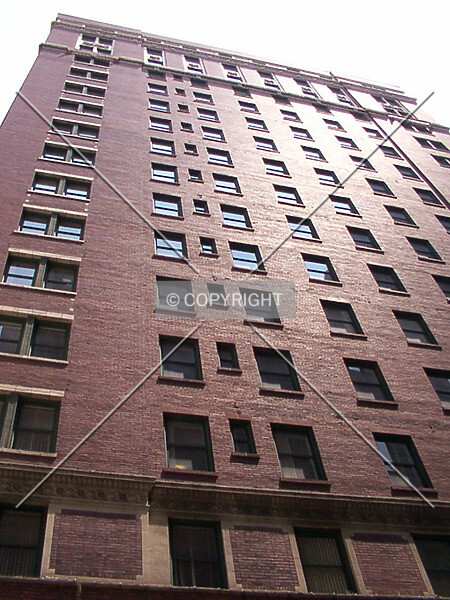 Photo 374-443-548