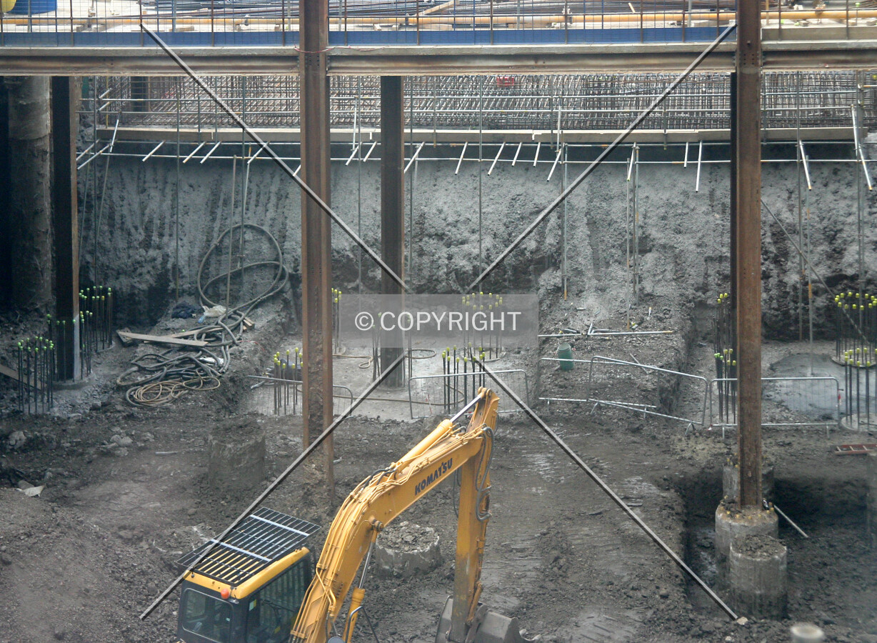 View into the pit from Cannon Street