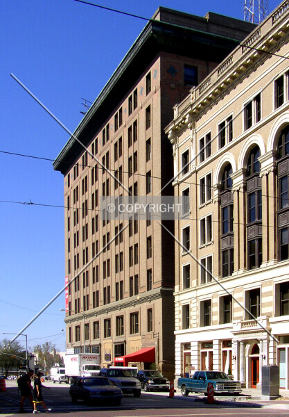 Photo 376-975-008