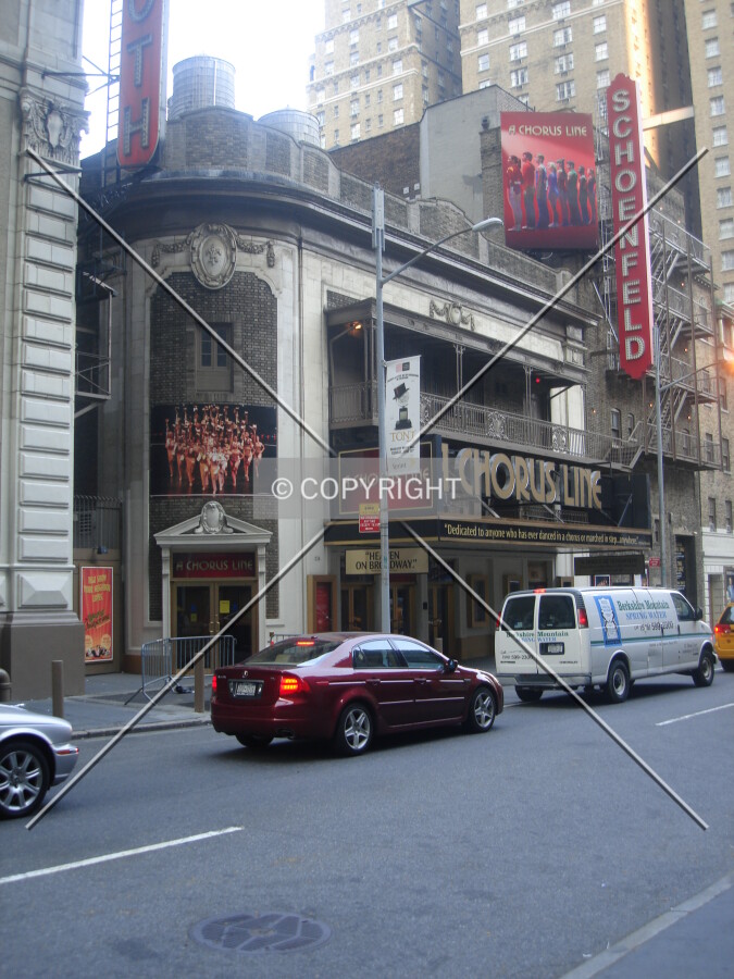 Photo 068-535-644