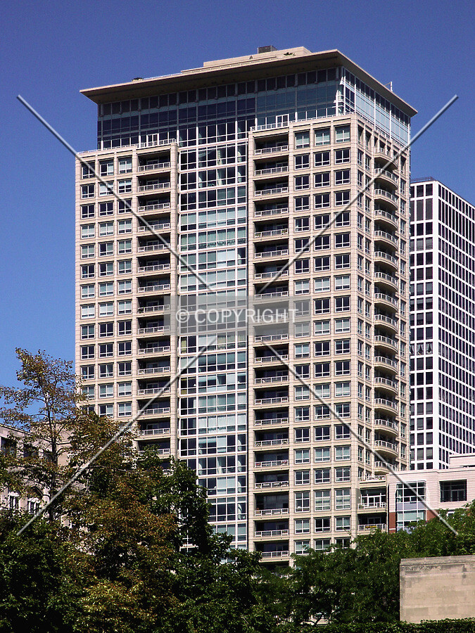 Upper floors from Huron Street