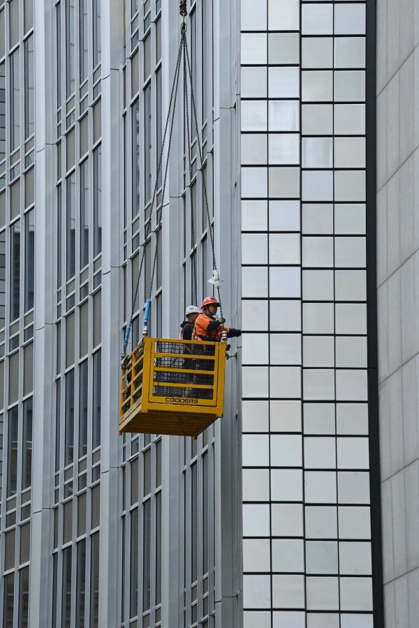 Scaffolding being removed after renovations