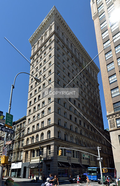 Photo 382-820-442