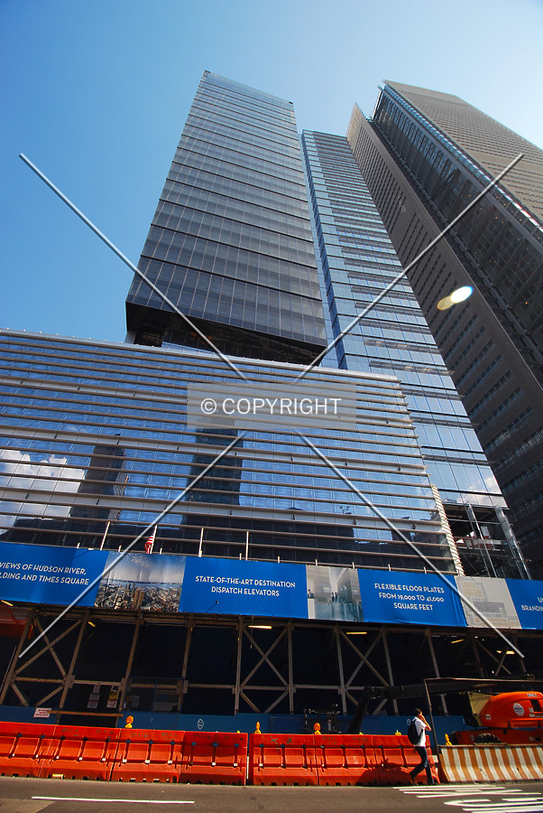 Looking up from 8th Avenue