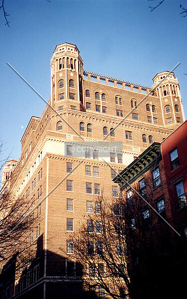 Photo 390-058-844