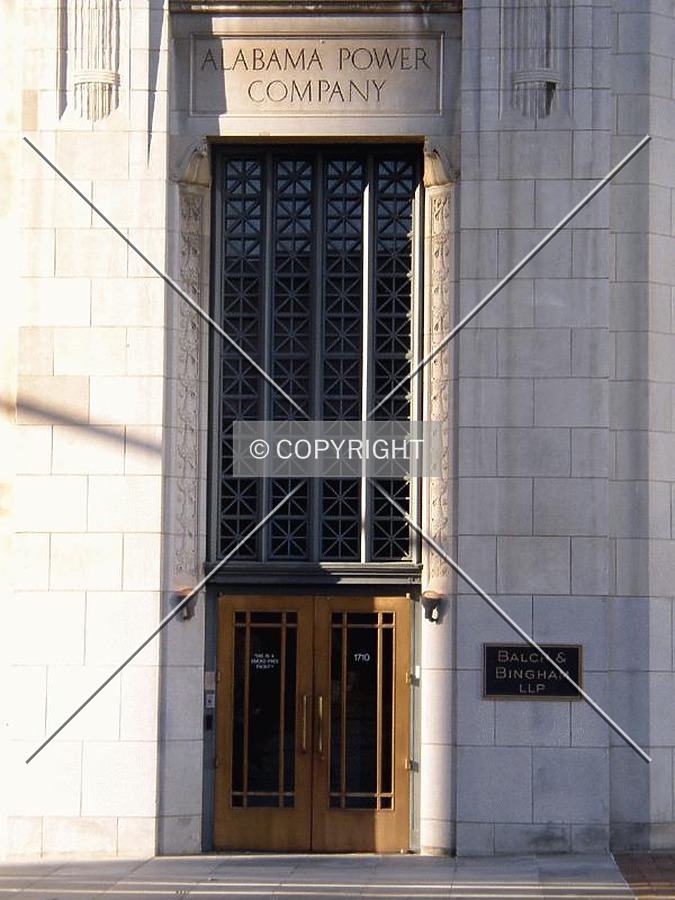 Entrance off 6th Avenue North