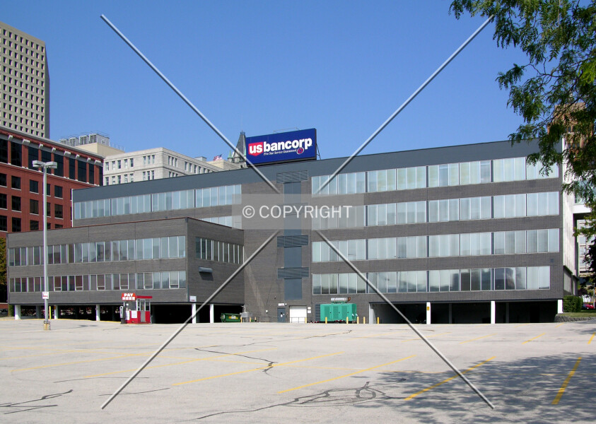 Photo 394-392-445