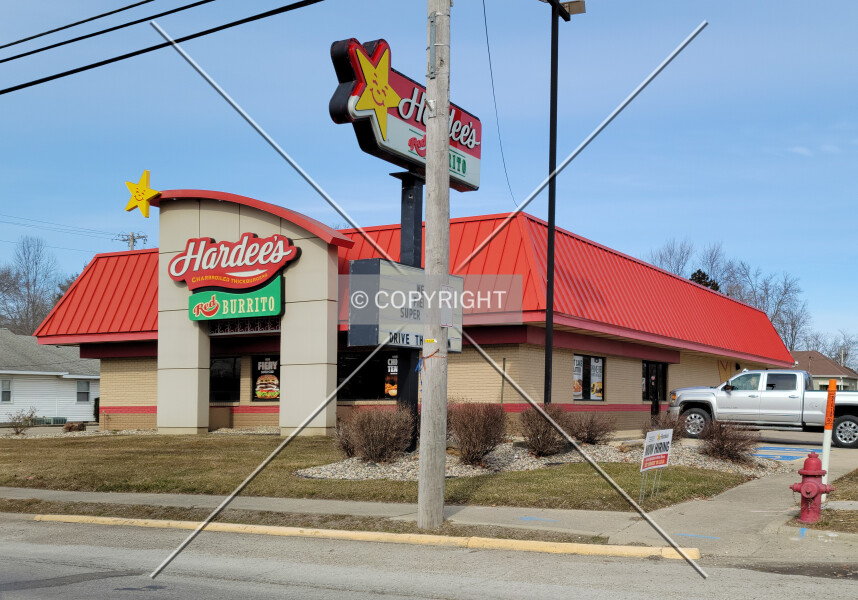 Hardee's Charbroiled Burgers / Red Burrito
