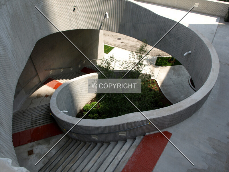 Photo 396-920-477
