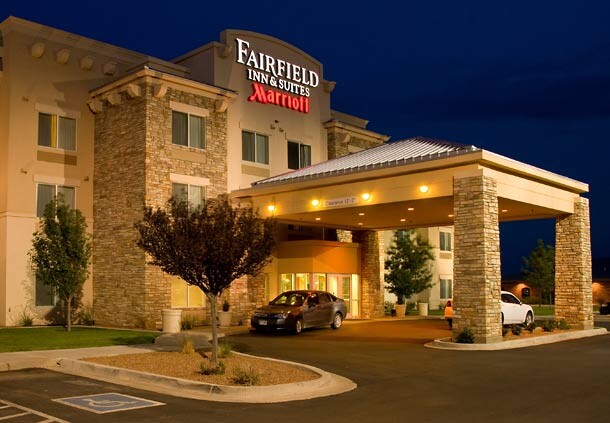 Fairfield Inn and Suites by Marriott Clovis Hotel