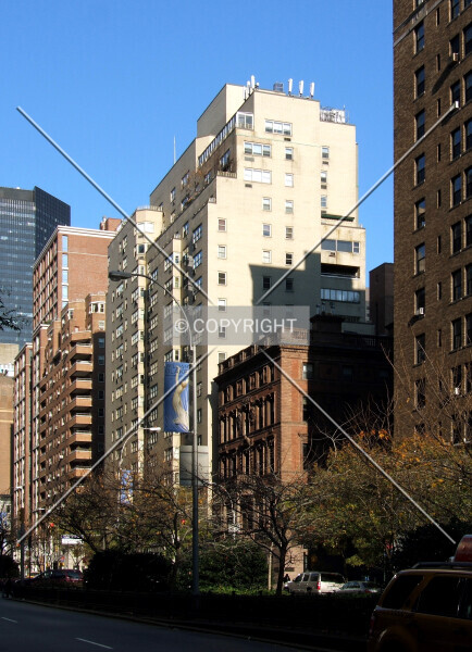 Photo 398-730-424