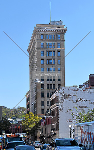 Photo 399-205-182