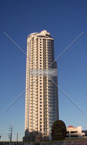 Photo 770-745-530