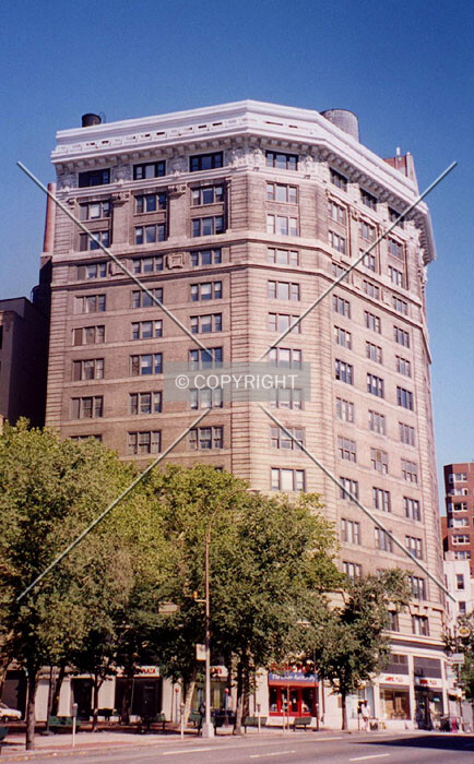 View from south along Sixth Avenue