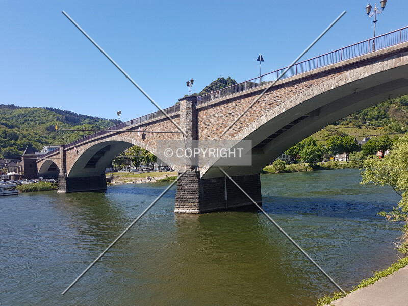 Photo 407-274-936