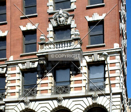 Details at the third at fourth floors