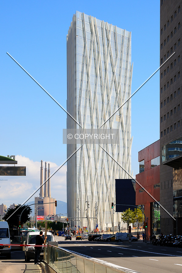 West side seen from Passeig de Taulat