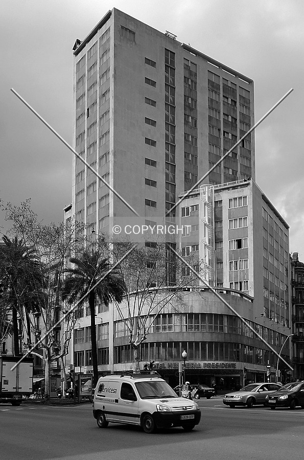Hotel Presidente, general view from Avinguda Diagonal