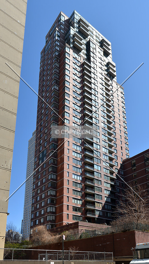 View from the southwest on 59th Street