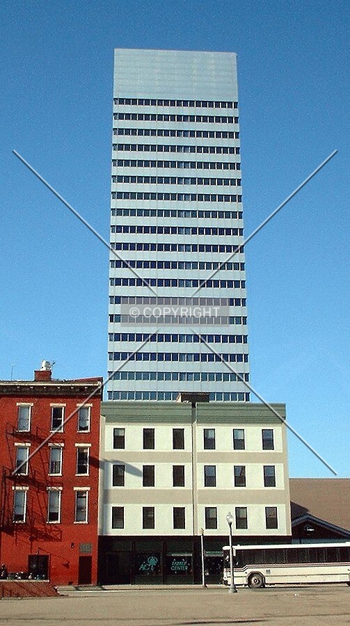 Narrow east facade from across Walnut Street