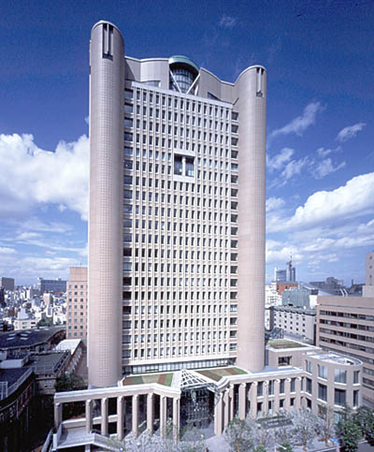 Elevated full-height view
