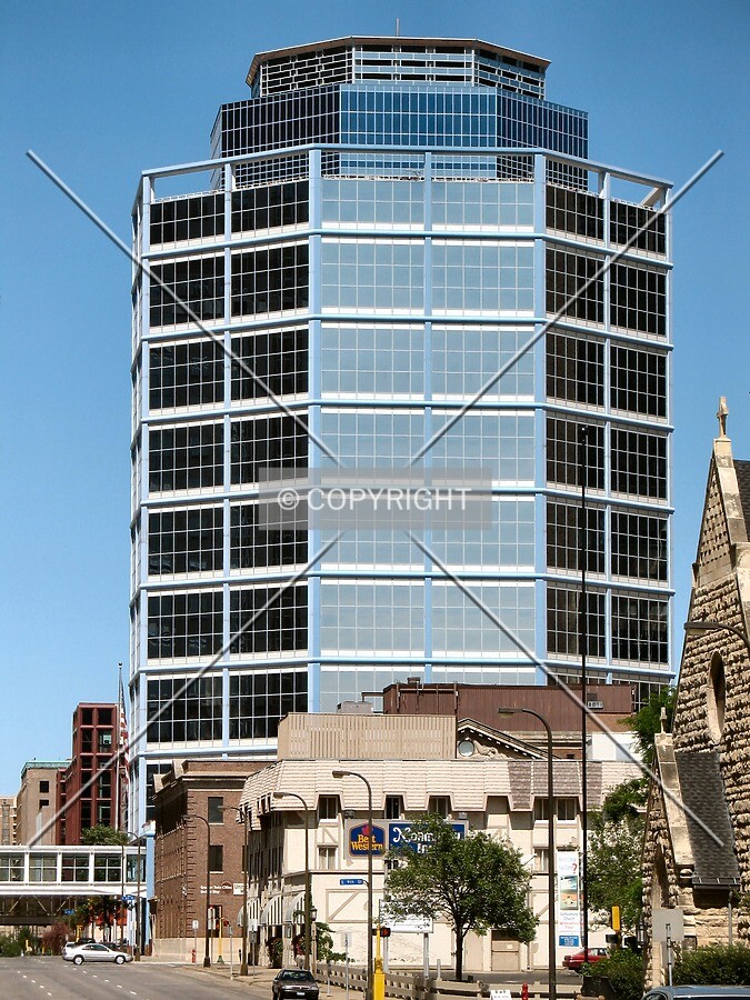 View to the north along 4th Avenue South