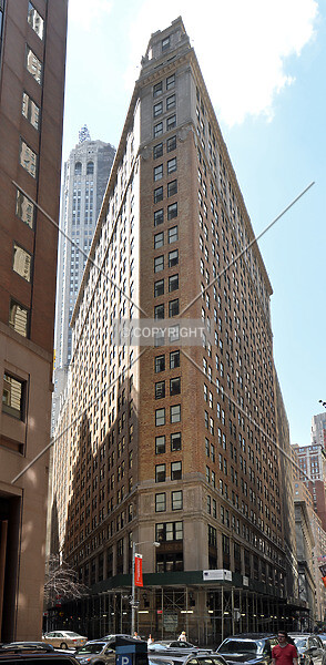 Photo 437-237-796