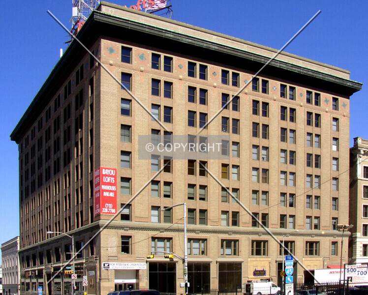 Photo 437-851-327