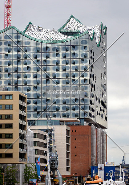 Photo 438-014-697