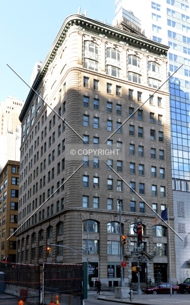 Photo 438-042-702