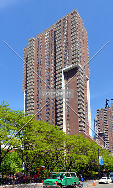 Photo 439-232-374