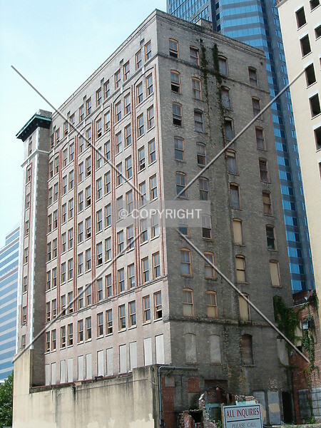 Photo 440-872-318