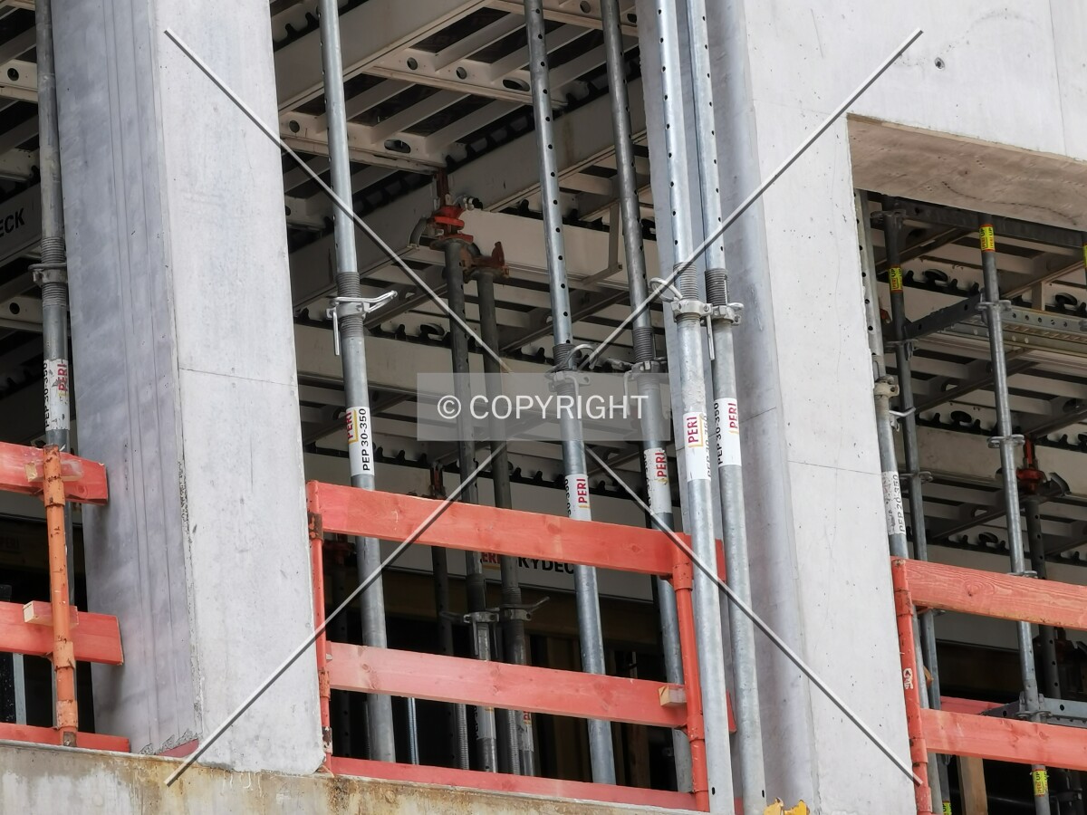 Photo 441-477-581