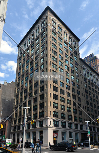 Photo 443-329-526