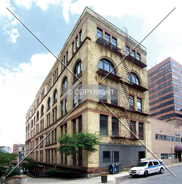 Photo 444-211-348