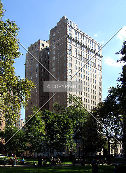 Photo 444-672-444