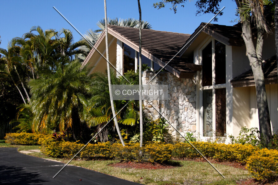 15205 SW 73rd Court