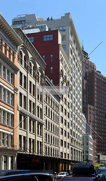 Photo 446-711-022