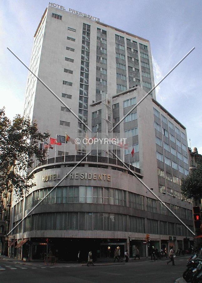 General view of the hotel from Avinguda Diagonal
