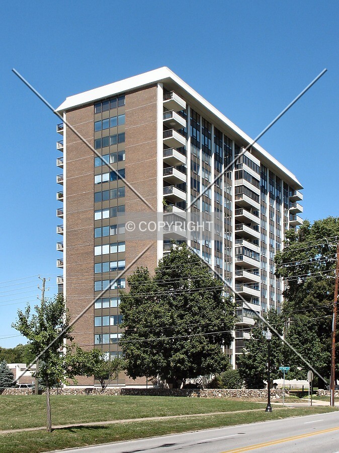 View to the northwest across North Meridian Street