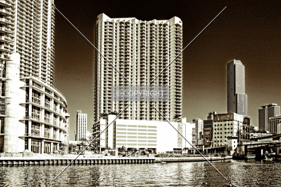 Photo 453-215-739