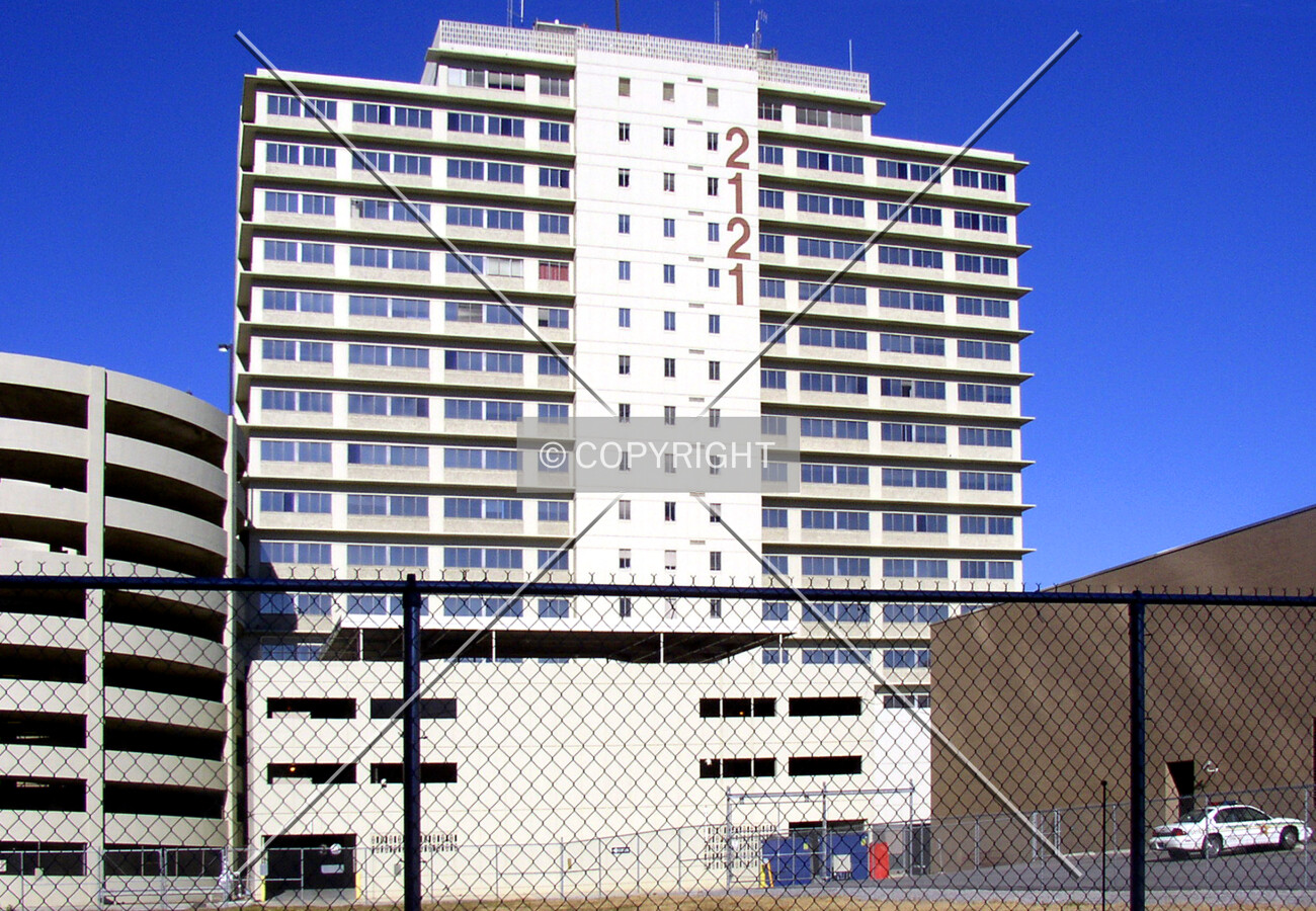 Looking north from 7th Avenue North
