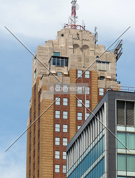 Photo 465-982-396